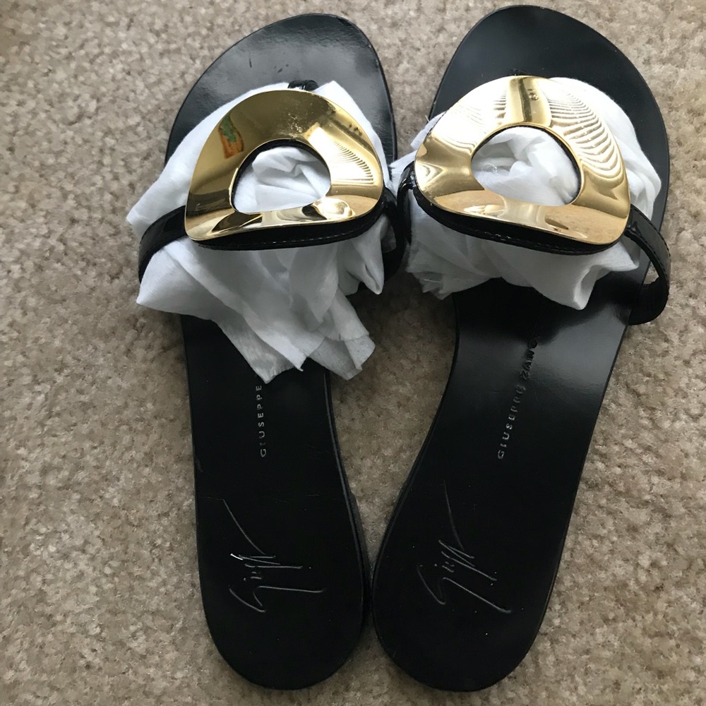 Giuseppe Zanotti Rock 10 Infradito Sandal Size 37